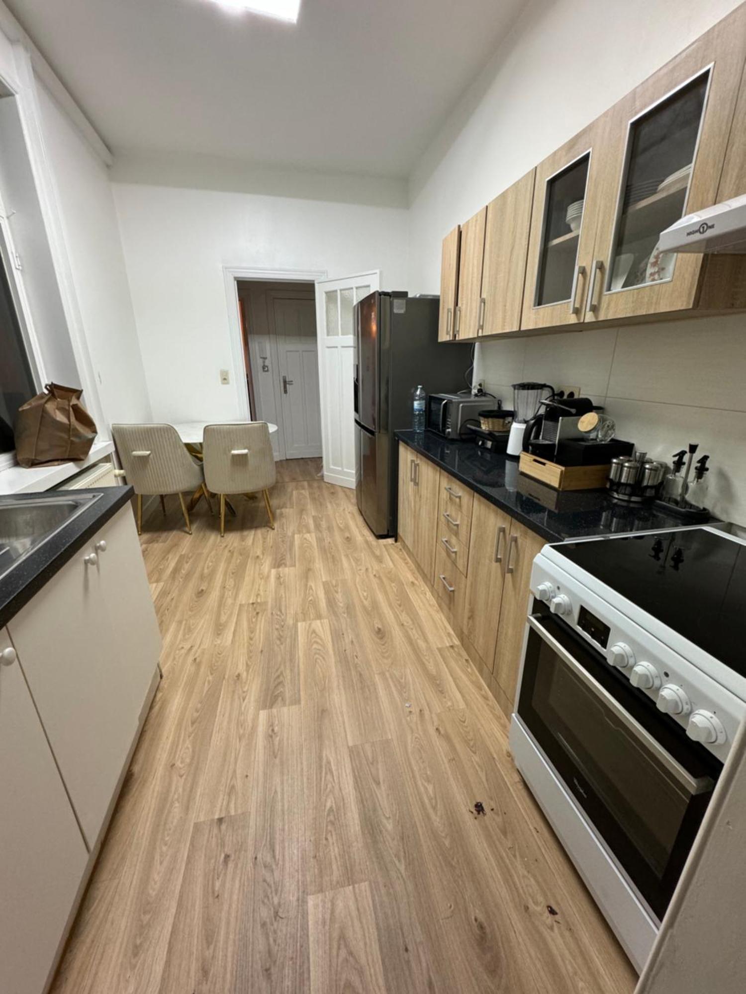 Appartement 2 Chambre Luxueuse A Jette Брюссель Экстерьер фото